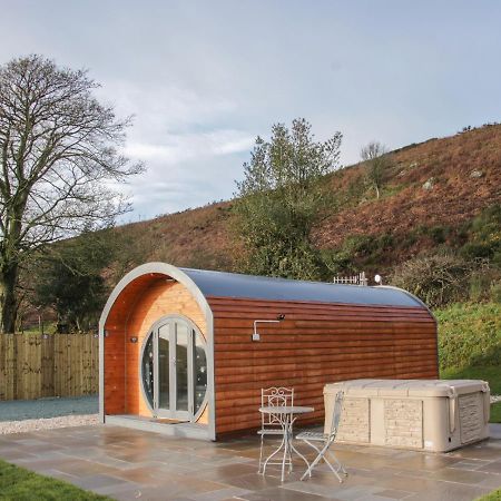 Stapeley Pod Villa Shrewsbury Exterior photo